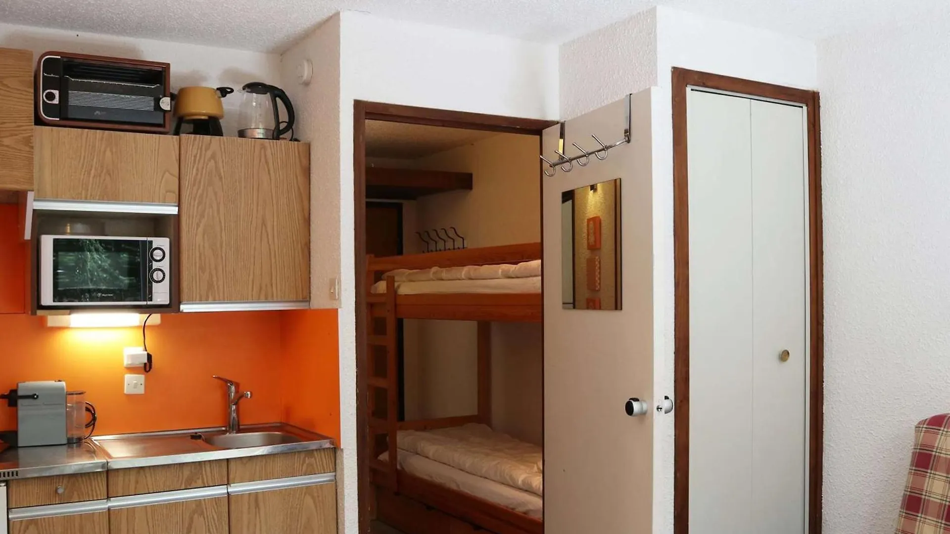 Studio Cosy Pour 4 Pers, A 5 Min Des Remontees, Quartier Calme, Balcon, Parking Disponible - Fr-1-322-634 Les Orres